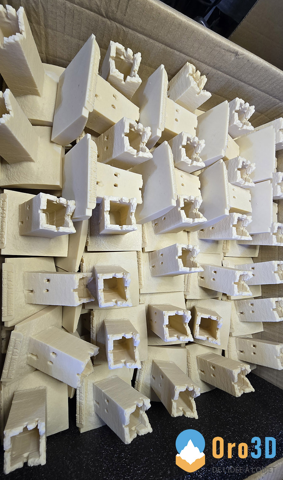 Statuette Tour de Montfallet Oro3D